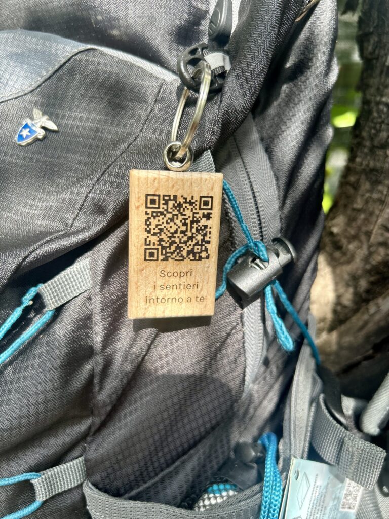Portachiavi di Sentieri Digitali con logo personalizzato e qrcode